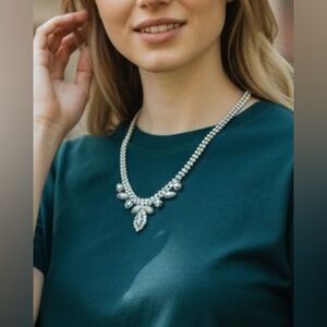 18 Elegant Silver Pearl Necklace